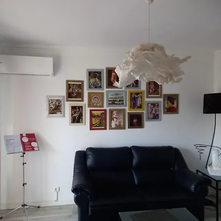 Casa Do Artista * Вила-Верди